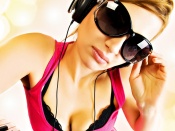 Free To Groove